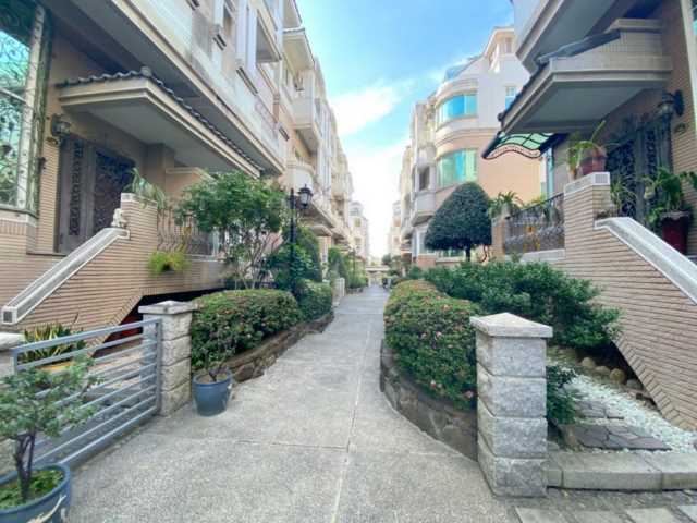 台南市 > 北區 >臨安路二段至尊園雙車庫別墅